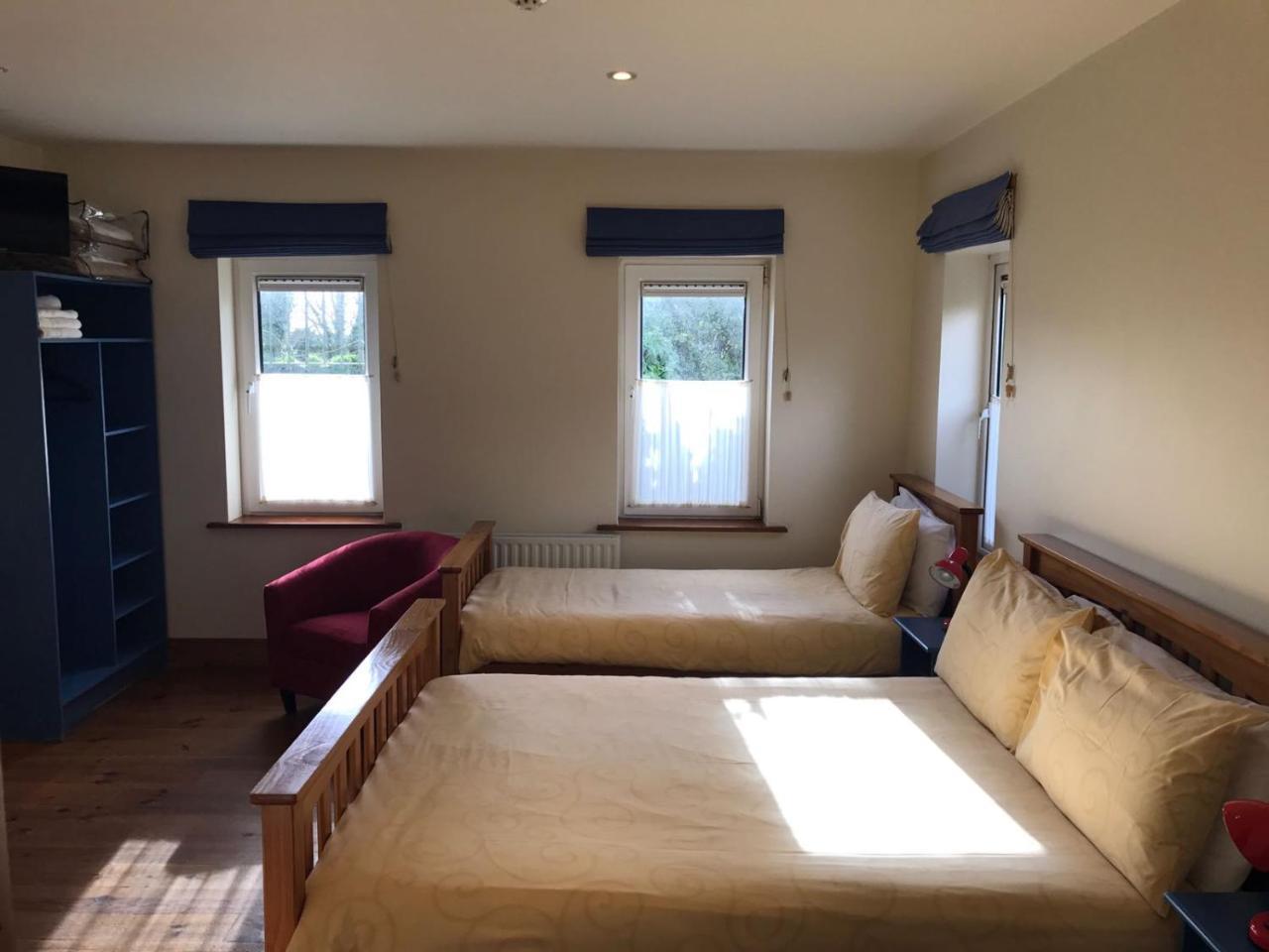 An Capall Dubh B&B Dingle Exterior photo