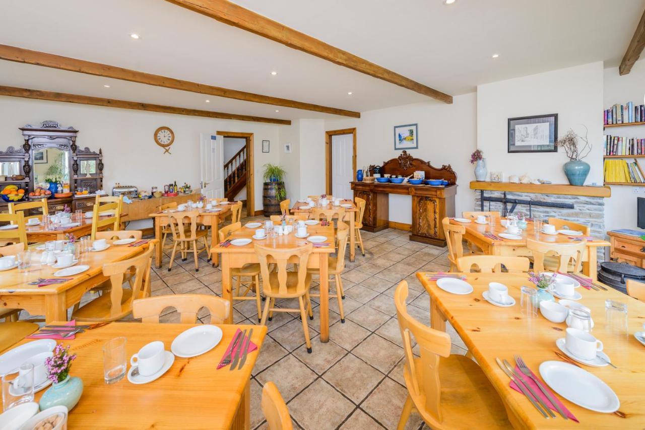 An Capall Dubh B&B Dingle Exterior photo